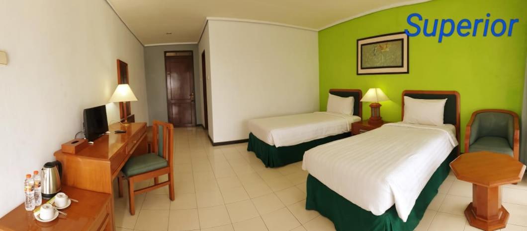 Grand Whiz Hotel Bromo Ngoại thất bức ảnh