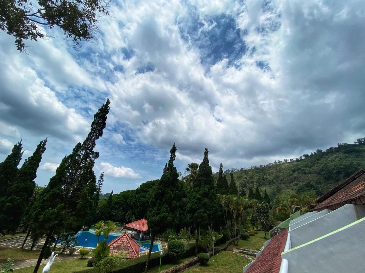 Grand Whiz Hotel Bromo Ngoại thất bức ảnh